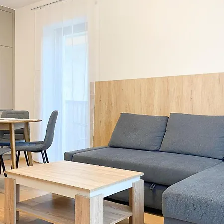 Riverfront Apartmán